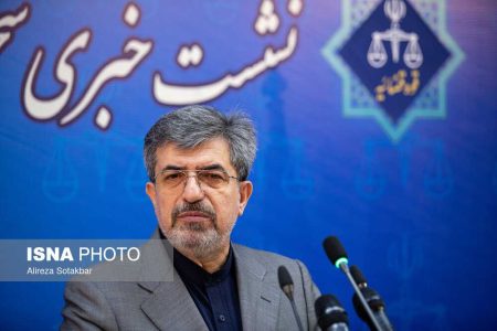 مدیرعامل کوروش کمپانی 5 ماه قبل از کشور خارج شده است