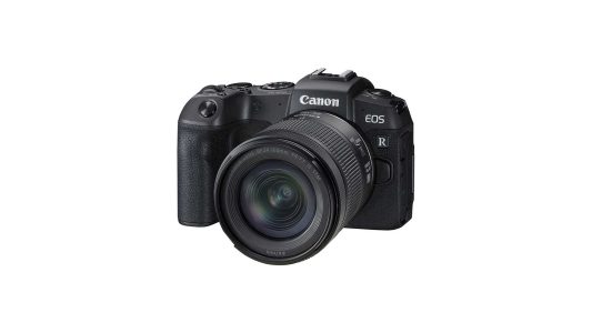 نقد و بررسی دوربین بدون آینه کانن Canon EOS RP kit RF 24-105mm f/4-7.1