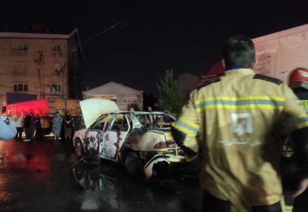 آتش سوزی خودرو در رشت یک کشته و ۴ مصدوم بر جا گذاشت - خبرگزاری اورزو | اخبار ایران و جهان