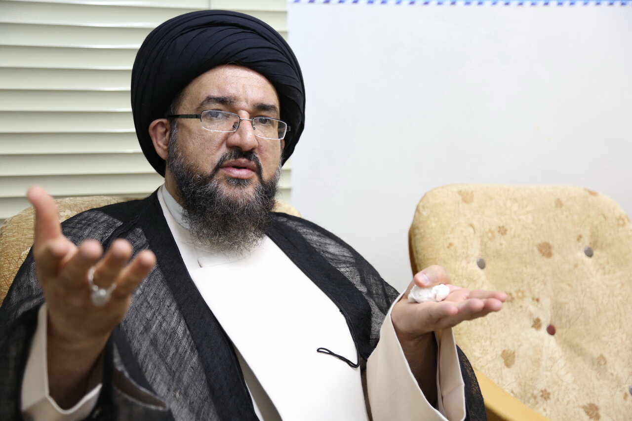 امروز بیش از ۷۰۰ کرسی درس تفسیر در سطوح عالی و خارج حوزه برگزار می شود - خبرگزاری اورزو | اخبار ایران و جهان